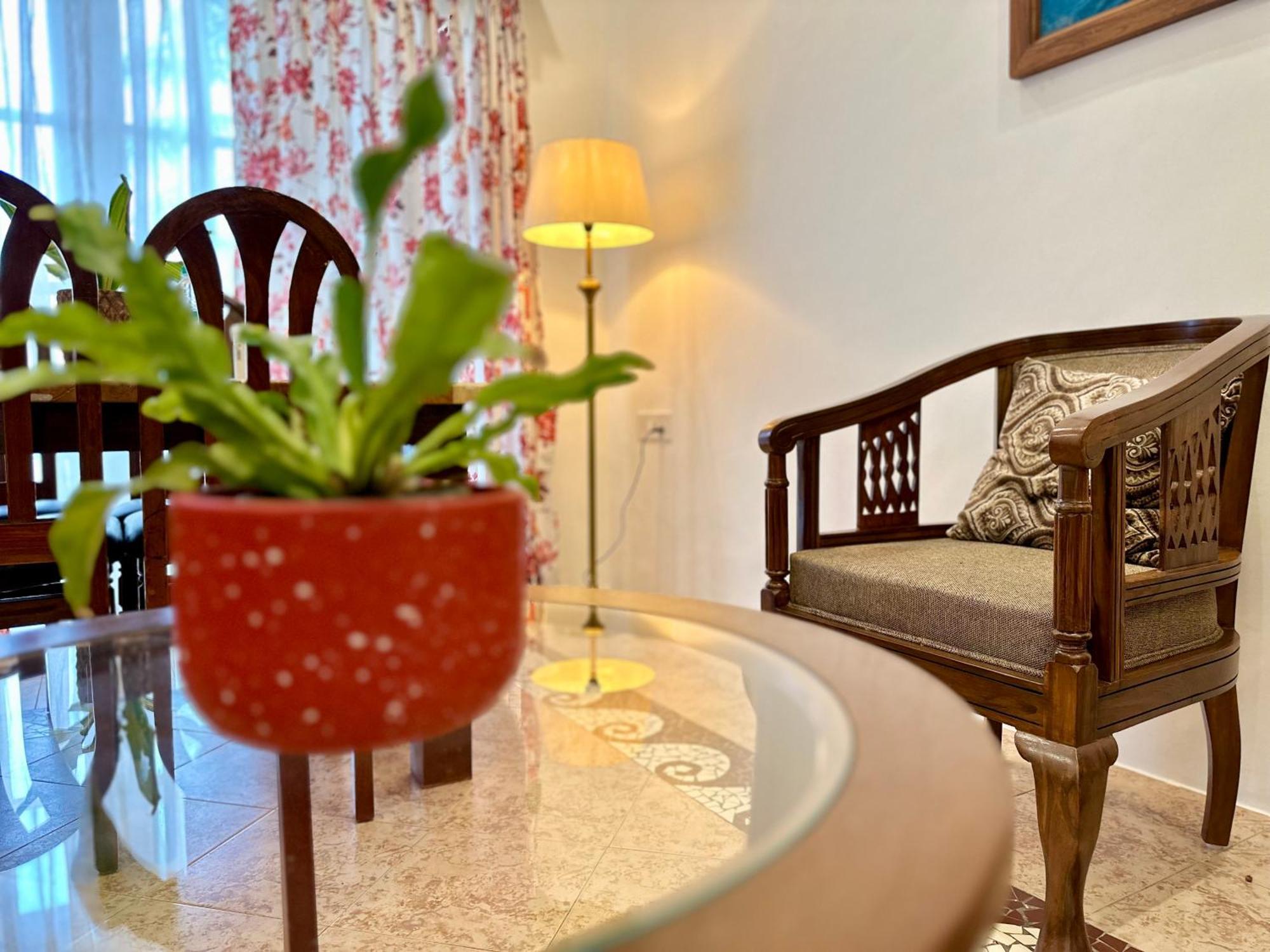 Elegance By The Goa * Benaulim